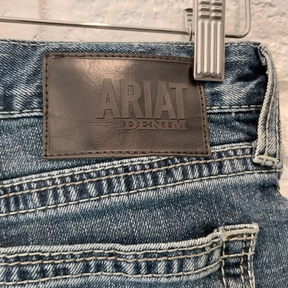 Classic Blue Men's Jeans - Picture 10 of 13